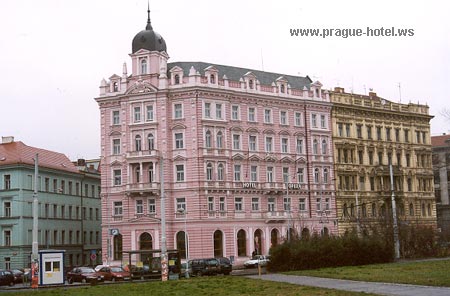 Obrzky a fotografie praskho hotelu Opera